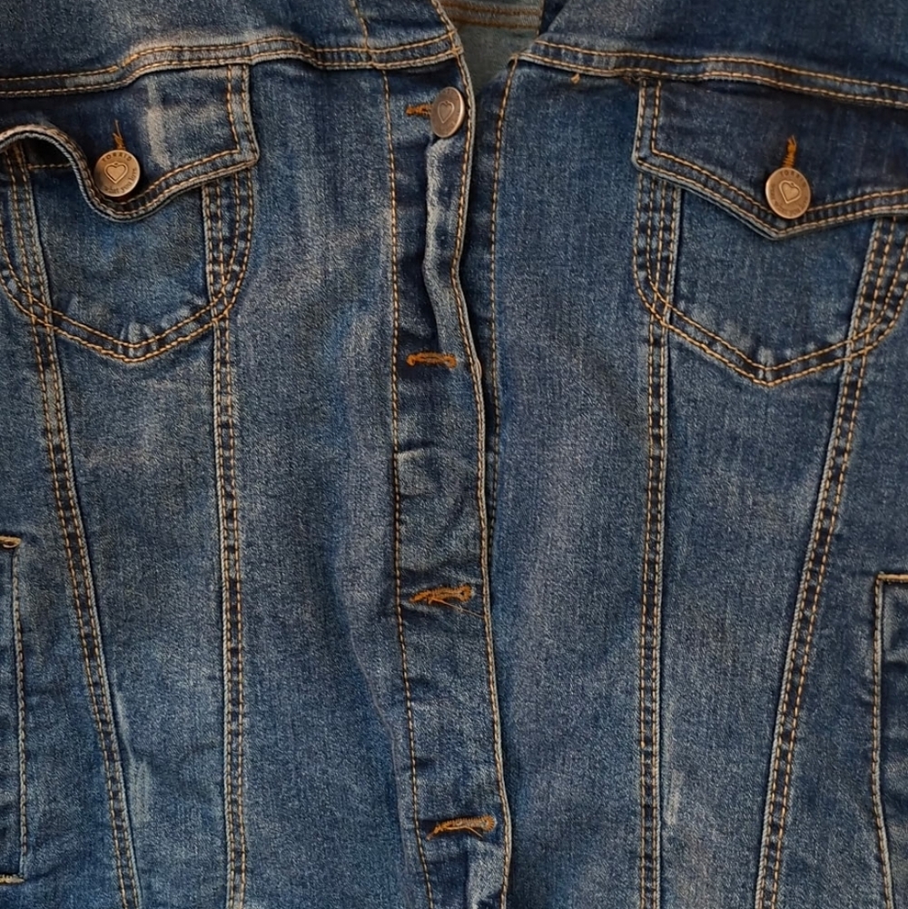 Jean Jacket - Picture 2 of 5
